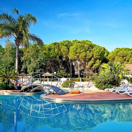 Camping International Calvi  Bagian luar foto
