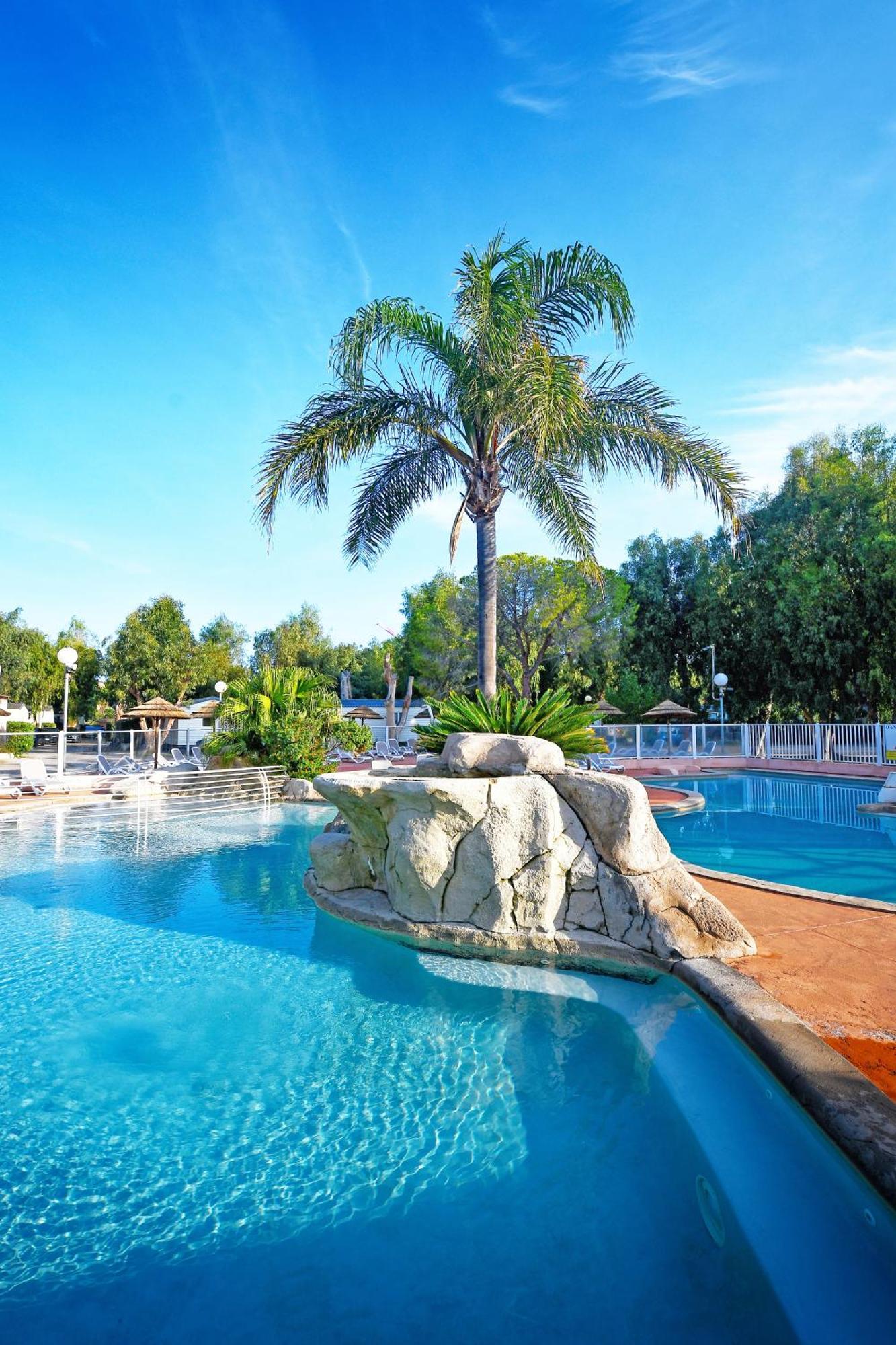 Camping International Calvi  Bagian luar foto