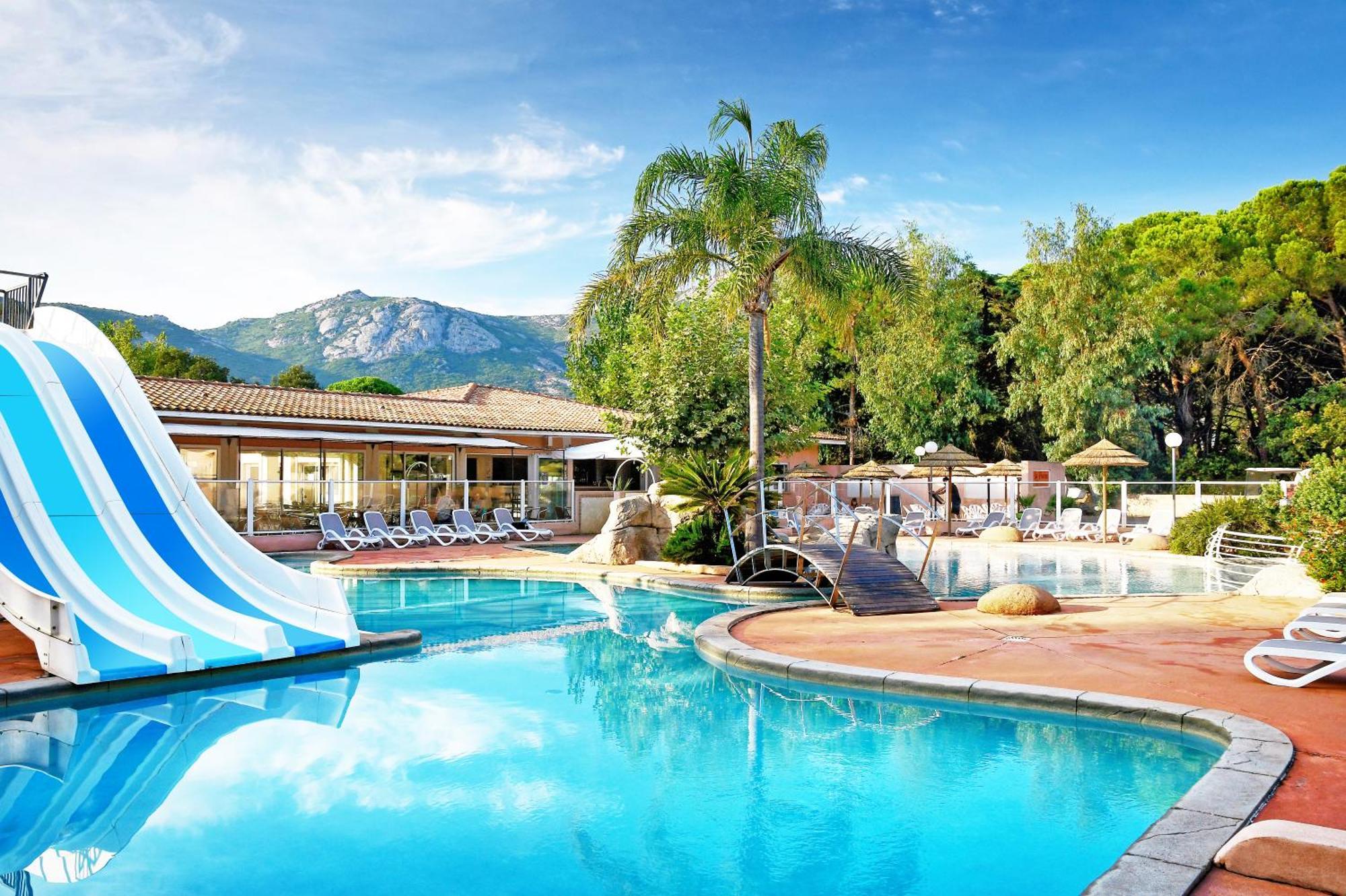 Camping International Calvi  Bagian luar foto