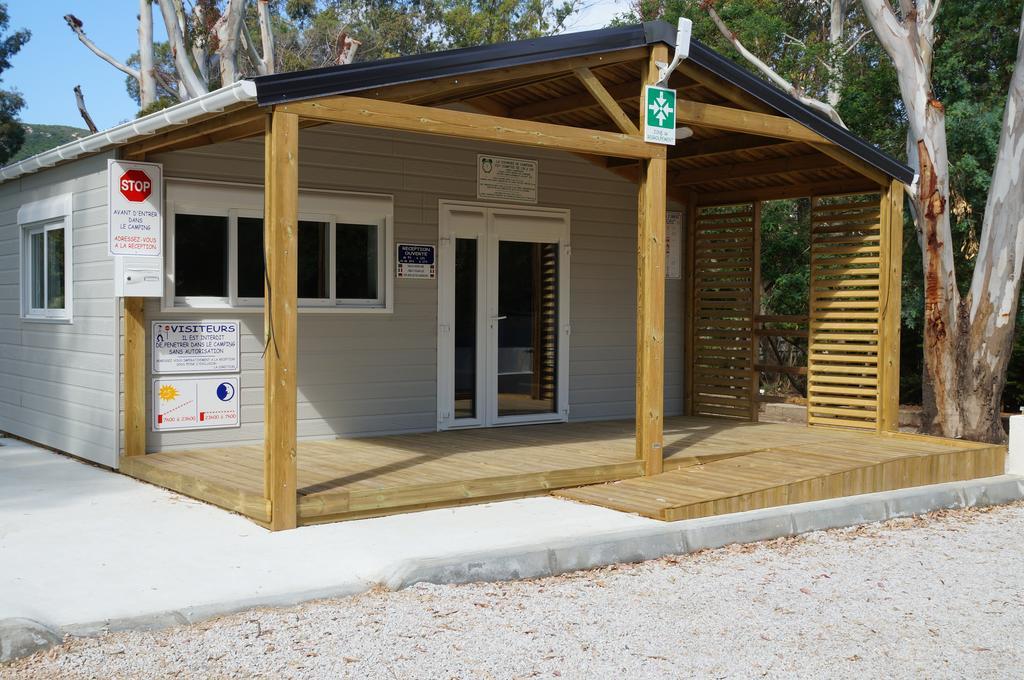 Camping International Calvi  Bagian luar foto