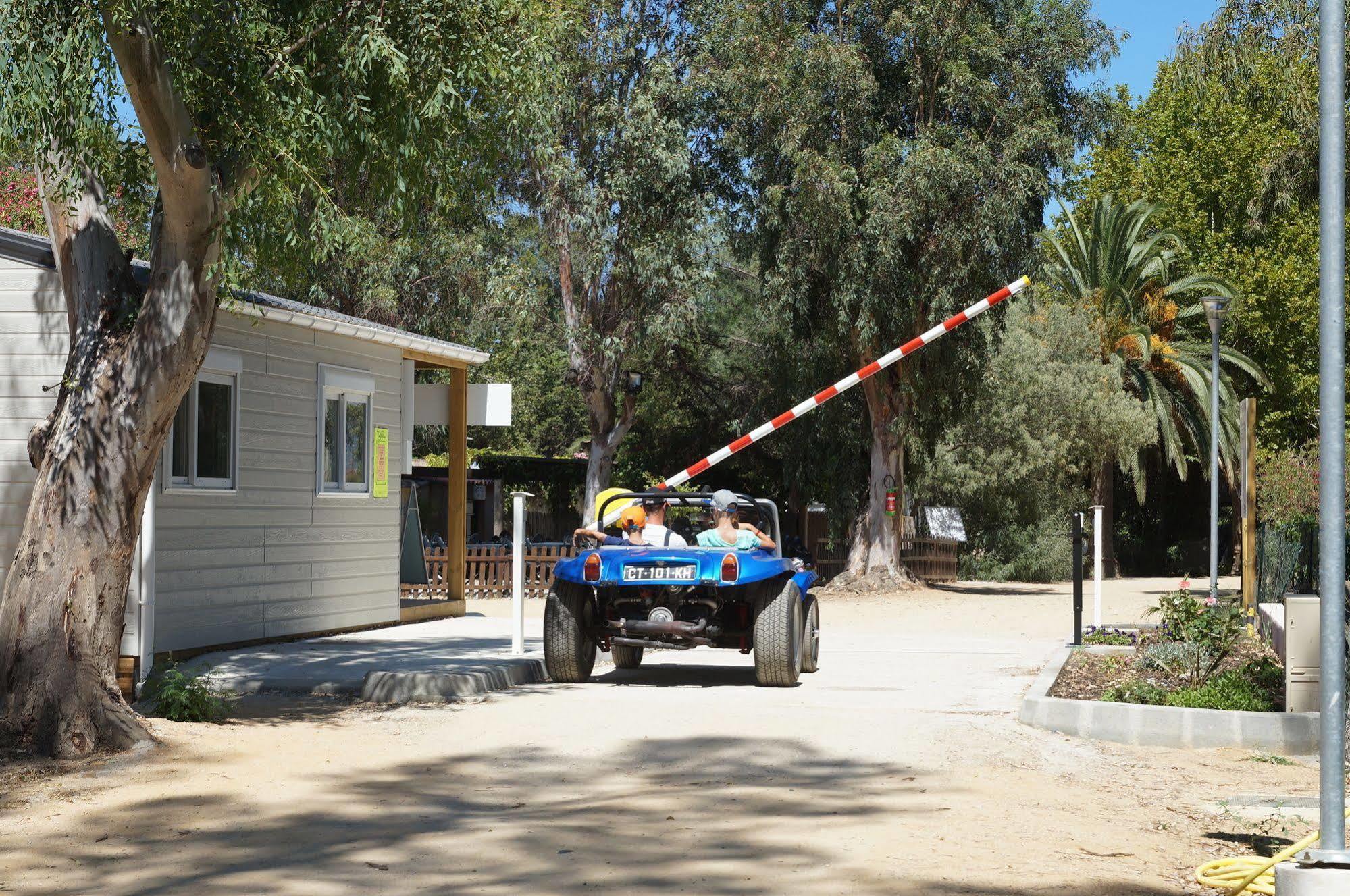 Camping International Calvi  Bagian luar foto