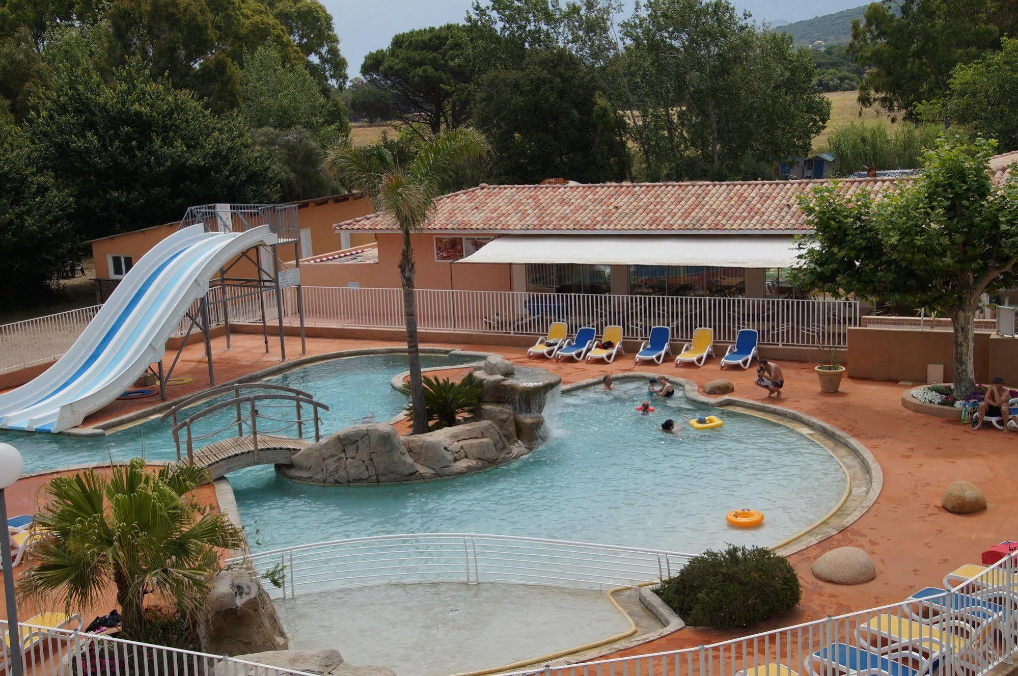 Camping International Calvi  Bagian luar foto
