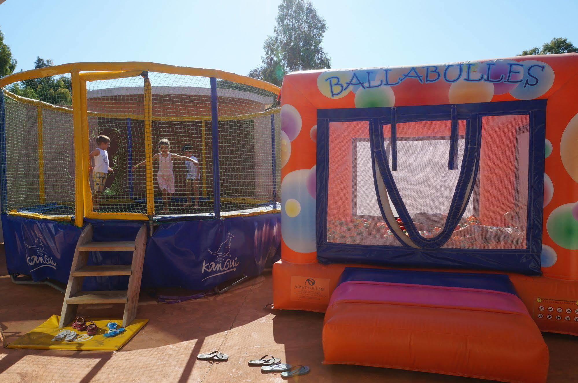 Camping International Calvi  Bagian luar foto