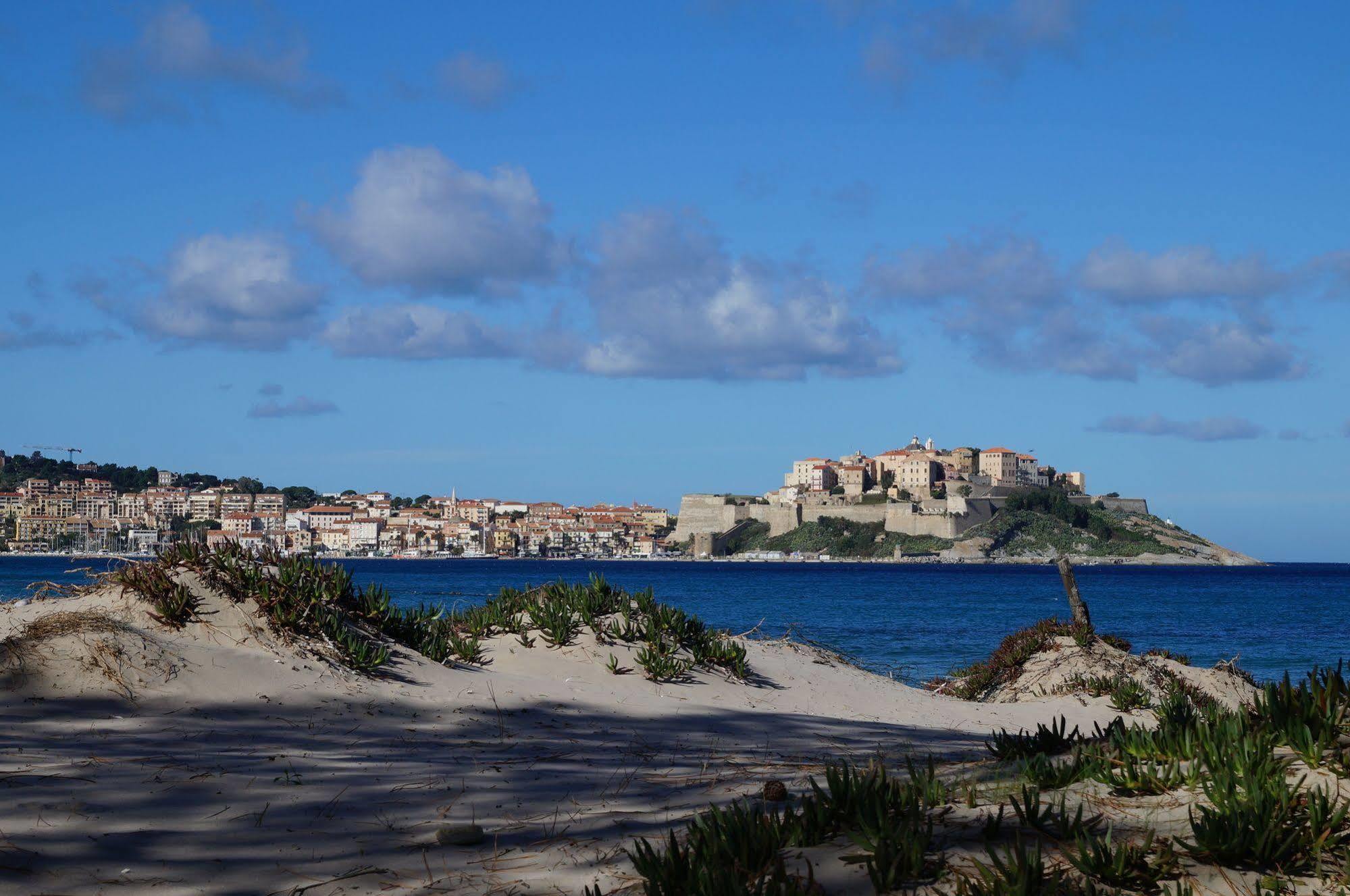 Camping International Calvi  Bagian luar foto